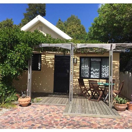 Garden Cottage in Ambiente Guest House Knysna Exteriör bild